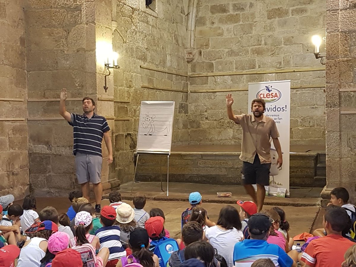 BpmRibadavia's tweet photo. Hoxe é un dia triste pola nova do falecemento de Carlos Taboada, integrante xunto Kike Mauricio Iglesias de @PoloCorreoVento que durante moitos anos fixo as delicias dos nenos nesta biblioteca. DEP. Esta é a nosa homenaxe.
@CRibadavia #bibliotecasmunicipais #fomentolector https://t.co/nrAUSeUJjf