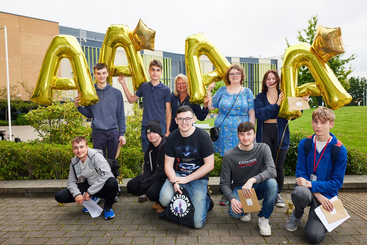 It's Results Day TOMORROW and we can't wait to welcome you all🎉 Join us from 8:30am until 12pm in the Jubilee Building to collect your results, grab a free breakfast and celebrate 📸✨

Need advice on your next steps? Our friendly staff will be there to help support you!