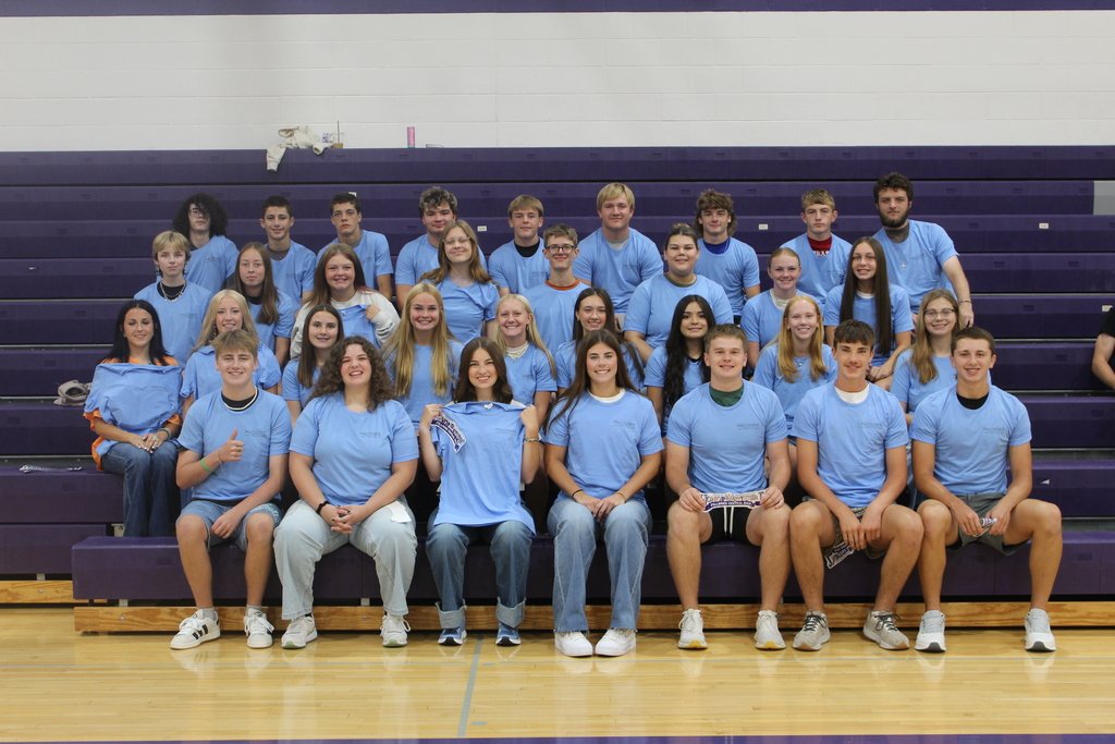 This group of students worked hard last year to earn the honor roll of distinction. Special thanks to Fillmore County Hospital and Touchstone Orthopaedic Care for donating the t-shirts.