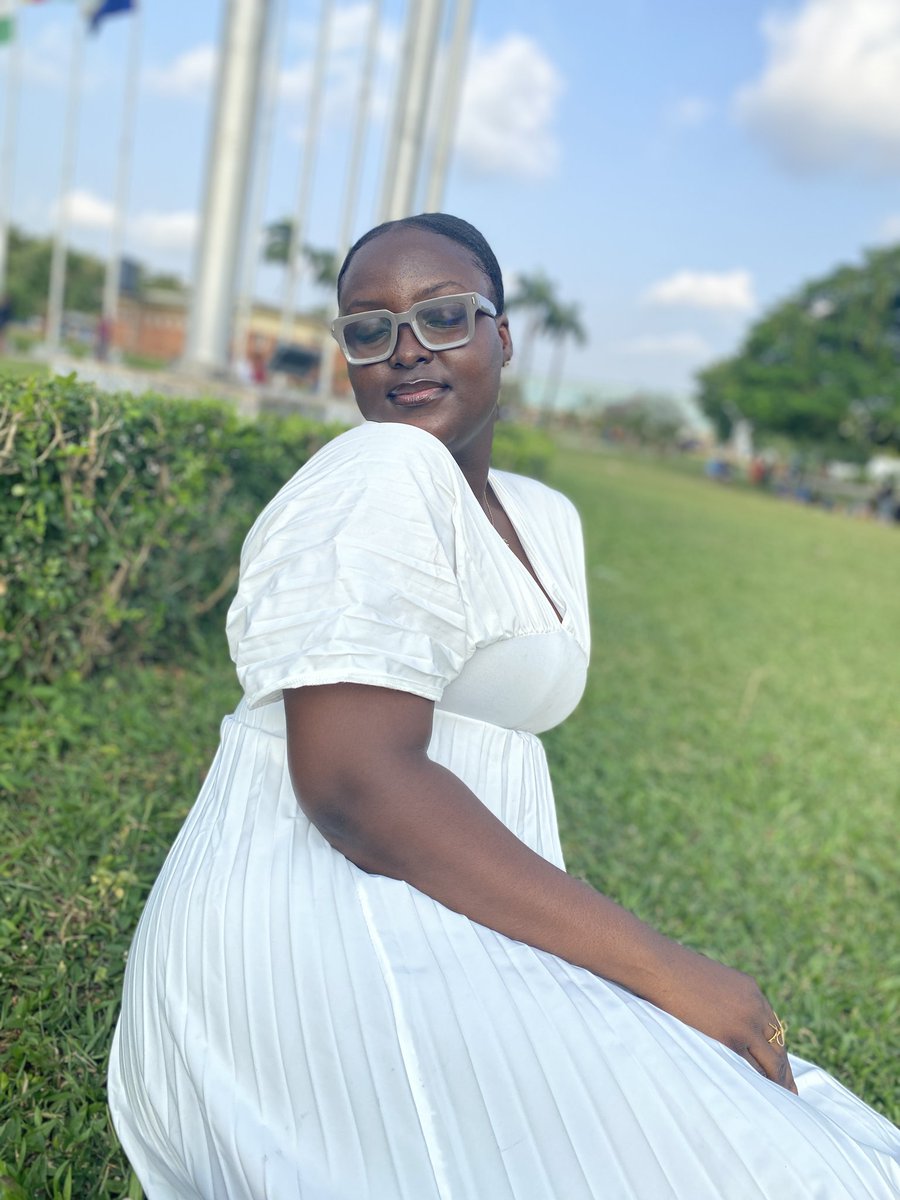 the_avoe's tweet photo. The special day in the year is here again,  It's my birthday 
Say me a heartfelt prayer😊

#birthdaygirl #birthdaygirl #august13th https://t.co/4rWcrjnEB4