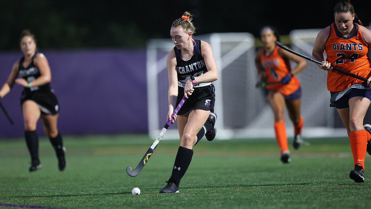 LandmarkConf's tweet photo. #LandmarkRewind
@RoyalAthletics @UofSFieldHockey Katie Redding rewriting the record books and standard at Scranton
π° https://t.co/8a0Wvl7vPQ https://t.co/DkskIyY98U