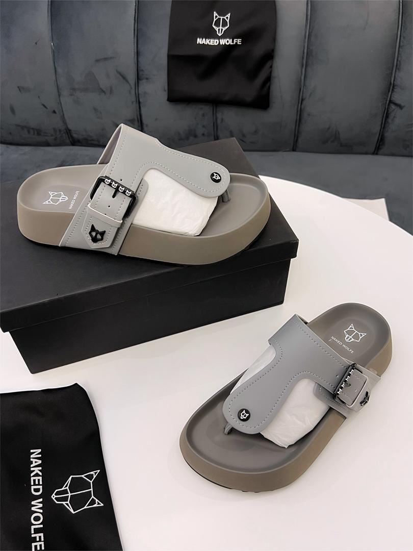 im_aliyu's tweet photo. Italian Palms 

Price ₦52,000

📐 39-45 

📍 Kaduna 

📱 📧 08028482834 https://t.co/8BWpVBZwuW