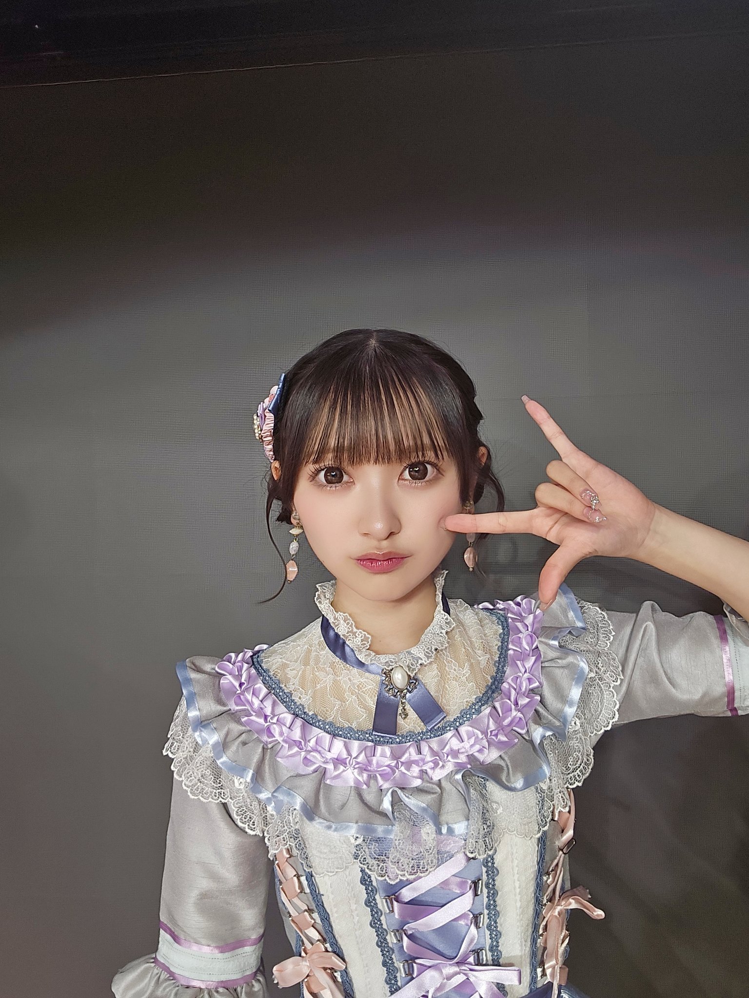 AKB48 山﨑空 Officialスクラッチ A賞 サイン入り タペストリー AKB48 2025年「48の日」記念 スクラッチ | AKB48 Official