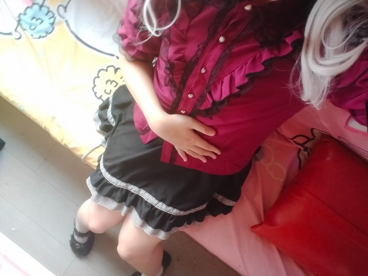 FFFFFFayer's tweet image. 最近心情糟糕，你从我的穿着就能看出来
#伪娘 #男娘