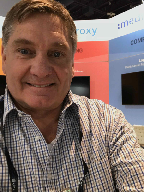 AVXpo tweet media