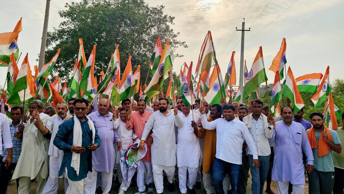 sonusihagdata's tweet photo. 🇮🇳 तिरंगा यात्रा-बास मंडल 🇮🇳 https://t.co/VqFjIAvuoI
