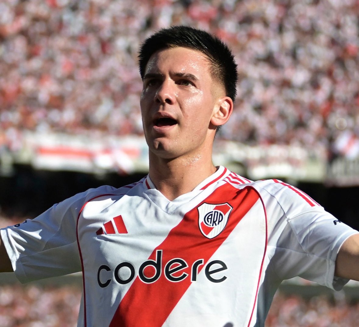 FabrizioRomano's tweet image. 🚨⚪️ Real Madrid confirm Franco Mastantuono will be presented tomorrow as their new signing. ⭐️🇦🇷