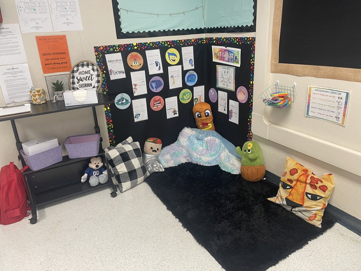 First Day Ready! One item left to clear on my list. 

amazon.com/hz/wishlist/ls…