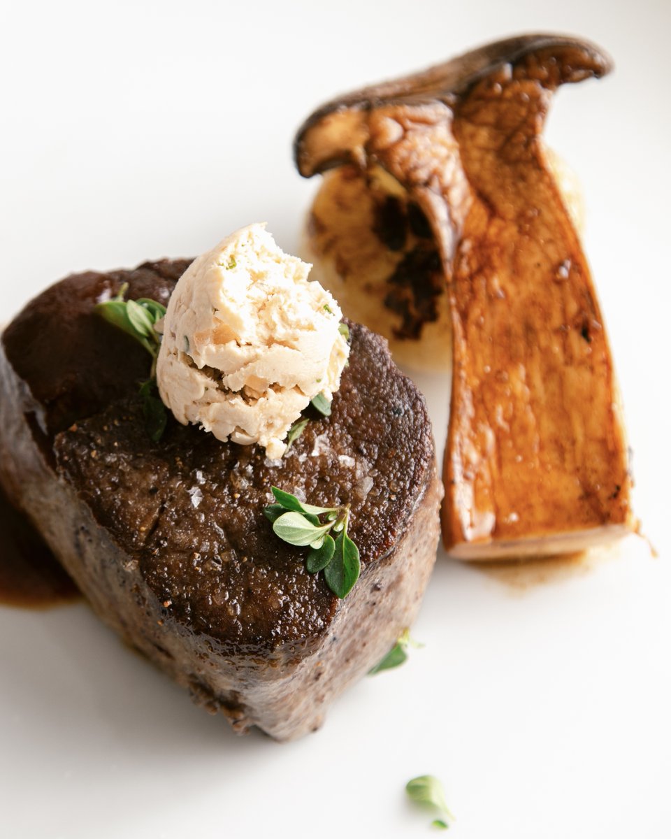 A masterpiece in every bite. 🎨 A toast in every sip. 🍷 #NationalFiletMignonDay done right.