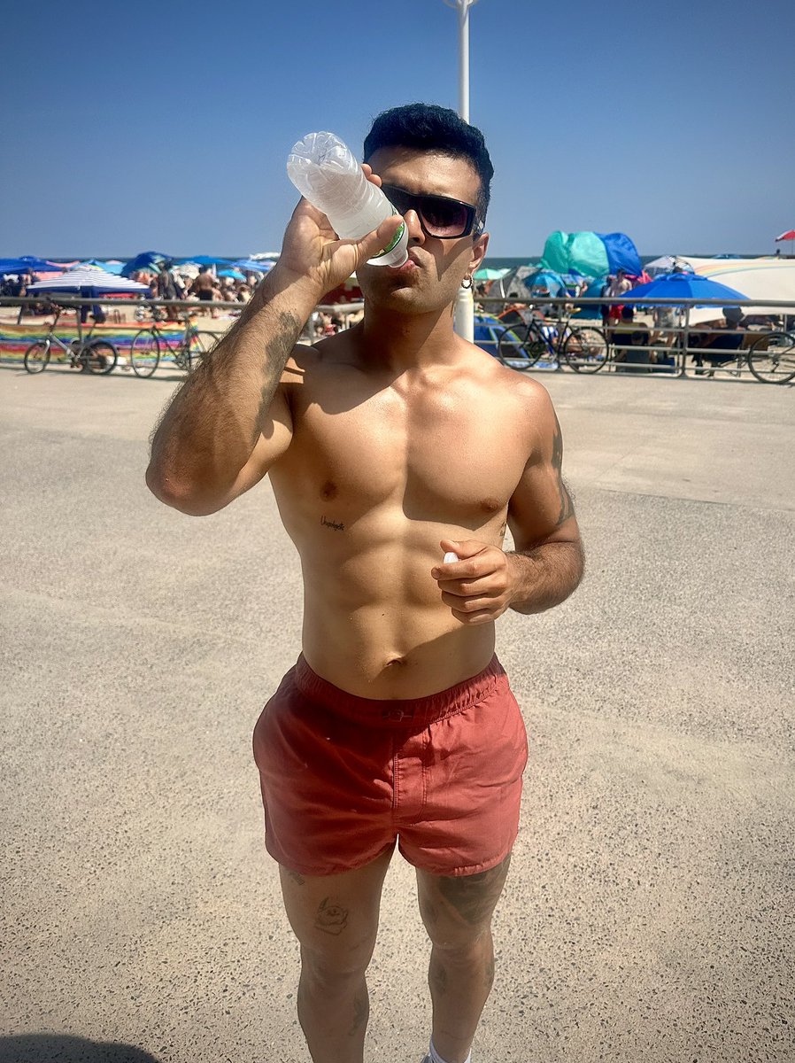 aamirinflow's tweet image. New York Summer☀️