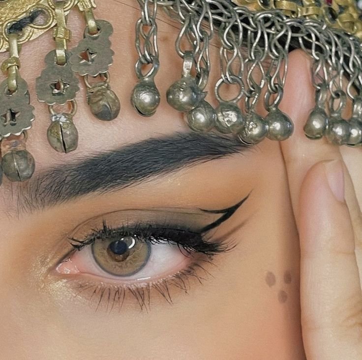 MalkinNov's tweet photo. Even our eyes are enough👀

Follow @DommeMuslimah 

#MuslimahDomme #MuslimahRule #Femdom #MNWO #MuslimahNWO #Hoejabi https://t.co/0P8Ij1MWAp