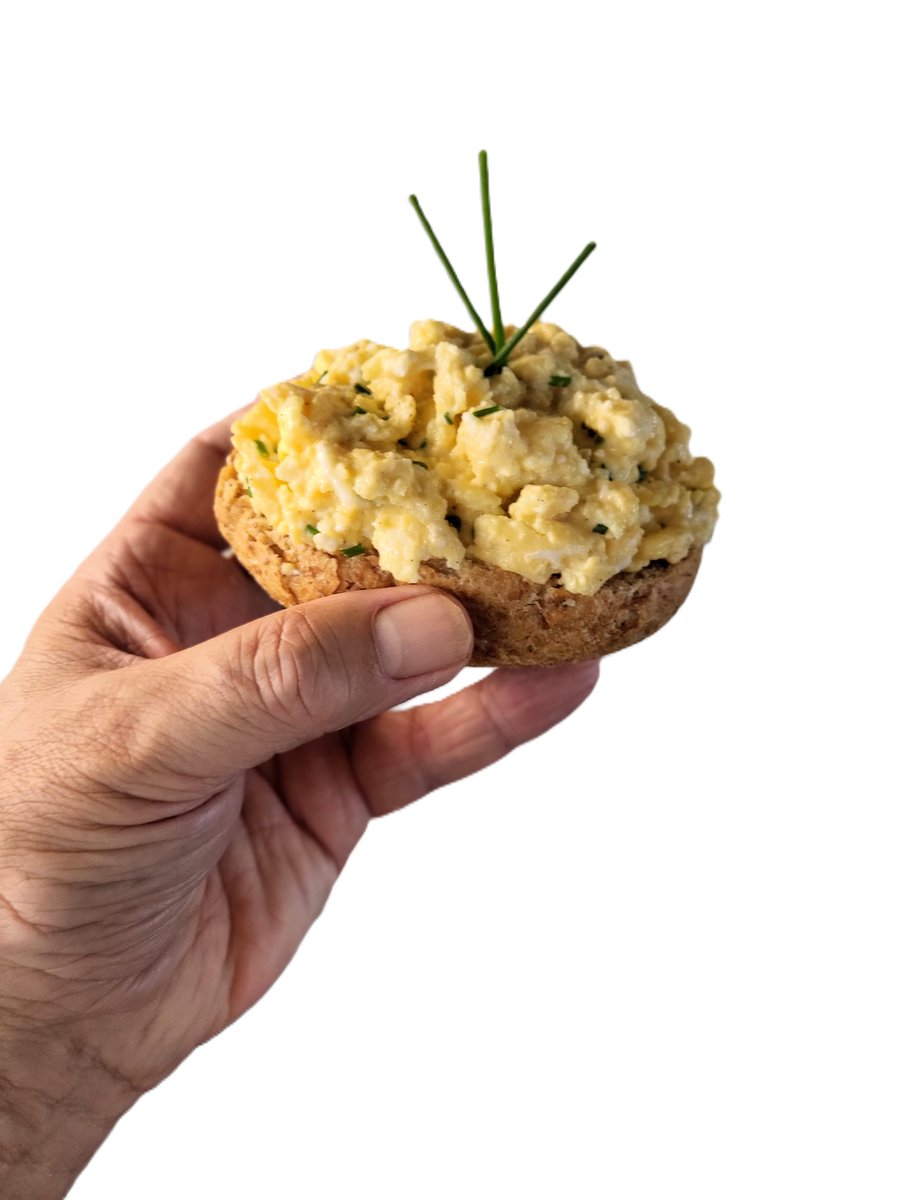 Het roerei kwam van links.

Ter gelegenheid van de Dag van de Linkshandigen, morgen op de achterpagina van  Argus:
Koken met de linkerhand.