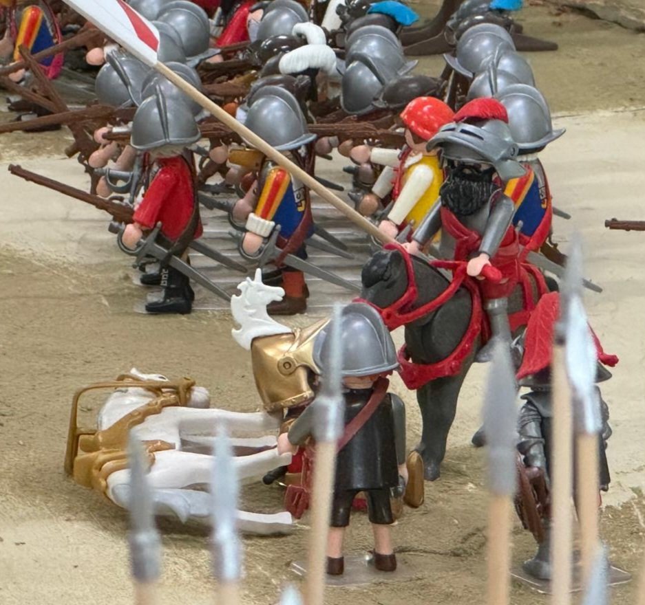 PitaHeroe's tweet photo. ‼️ESPECTACULAR la recreación de la #batalladePavía con #cliks en el Museo Histórico Militar de La Coruña @ConcelloCoruna @IHyCM_ET , donde se recuerda la gesta del héroe (nacido en su región) #AlonsoPitadaVeiga, con la captura del rey de Francia. #HéroesdeEspaña #HéroesdeGalicia https://t.co/8Cq8m2MU7N
