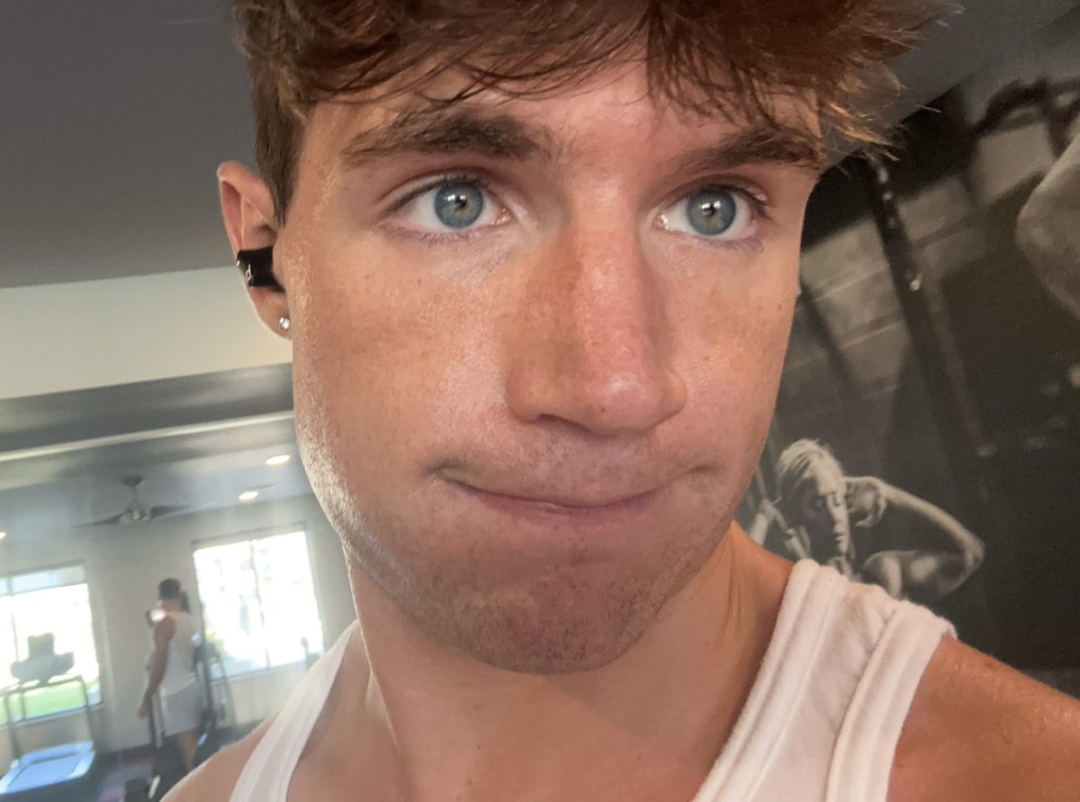joeywstoll tweet media