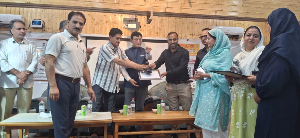 Deputy Commissioner Baramulla (@dcbaramulla) on Twitter photo DC B'la <a href="/mingasherpa/">Minga Sherpa</a> felicitated health teams of TB-Free Panchayats in Uri, Tangmarg & Boniyar at GDC Baramulla; urged BMOs to ensure care & nutrition under Nikshay Poshan Yojana and support via Nikshay Mitra.
<a href="/MoHFW_INDIA/">Ministry of Health</a>
<a href="/OfficeOfLGJandK/">Office of LG J&K</a>
<a href="/CM_JnK/">Office of Chief Minister, J&K</a>
<a href="/diprjk/">Information & PR, J&K</a>
<a href="/ddnewsSrinagar/">DD NEWS SRINAGAR</a> DC B'la <a href="/mingasherpa/">Minga Sherpa</a> felicitated health teams of TB-Free Panchayats in Uri, Tangmarg & Boniyar at GDC Baramulla; urged BMOs to ensure care & nutrition under Nikshay Poshan Yojana and support via Nikshay Mitra.
<a href="/MoHFW_INDIA/">Ministry of Health</a>
<a href="/OfficeOfLGJandK/">Office of LG J&K</a>
<a href="/CM_JnK/">Office of Chief Minister, J&K</a>
<a href="/diprjk/">Information & PR, J&K</a>
<a href="/ddnewsSrinagar/">DD NEWS SRINAGAR</a>
