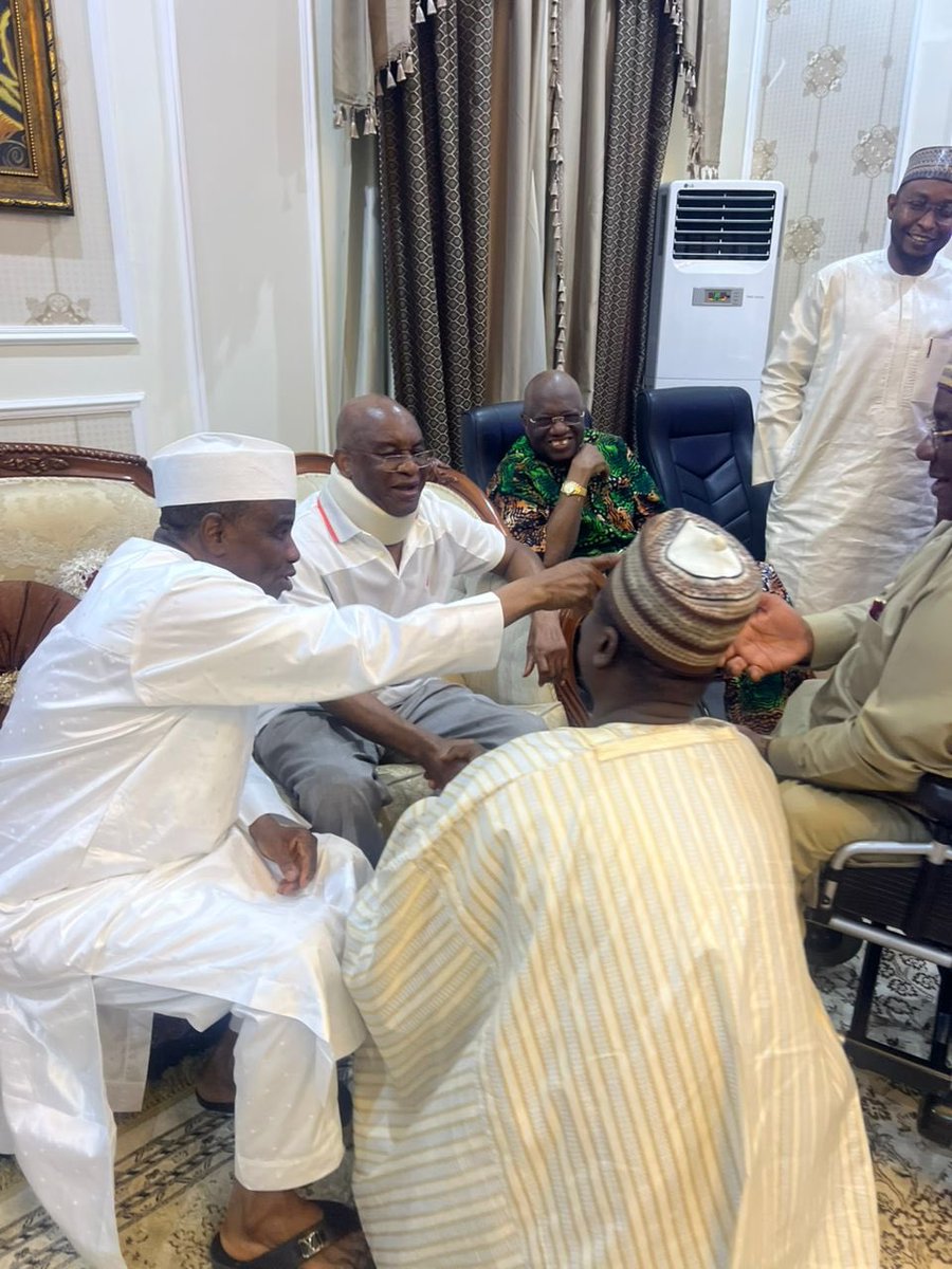 Solid4Tambuwal's tweet photo. PDP Zonal Chairman (Northwest), Senator Bello Hayatu Gwarzo also paid a visit to his friend, Rt. Hon. Aminu Waziri Tambuwal CFR. #SabuwarTafiya #Solidified4Tambuwal🤝💖 https://t.co/DMwk41BF7Q