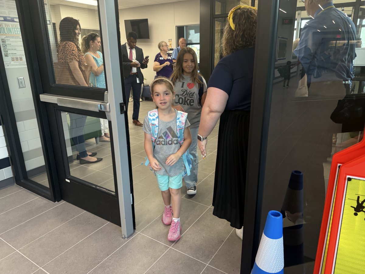 katyisd's tweet photo. It’s here, Katy ISD! Happy first day of school to our amazing students, families and staff. Share your first day moments with #KatyISDFirstDay and let’s make this year unforgettable! #KatyISD #BackToSchool https://t.co/57Vvr7mlEF