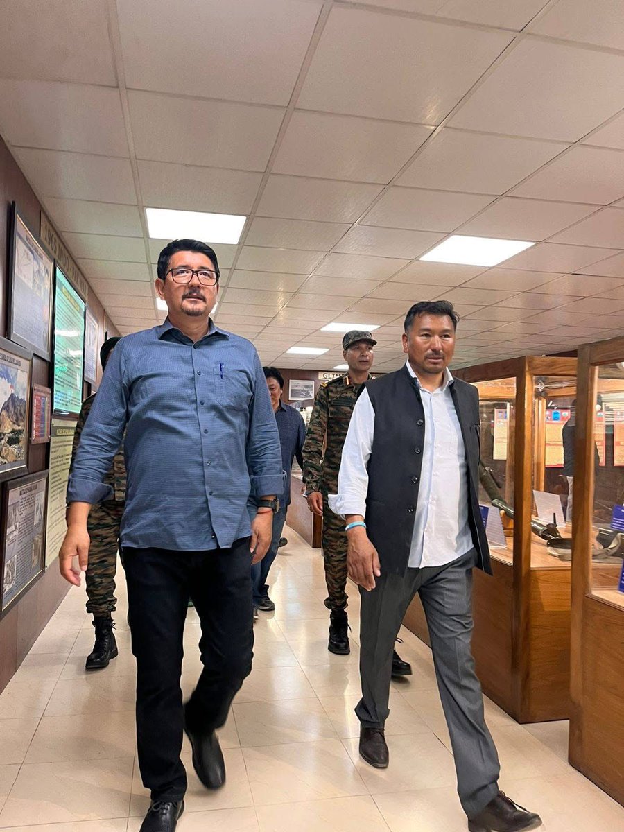 Tashi Gyaltsan Khachu (@tashikhachu) on Twitter photo BJP Ladakh Pays Glowing Tribute to Brave Martyrs and Salutes the Indian Army
<a href="/BJP4Ladakh/">BJP Ladakh</a> State President Shri Tashi Khachu, Hon’ble Chairman LAHDC Leh Adv. <a href="/tashi_gyalson/">Tashi Gyalson</a> , and members of BJP Ladakh participated. BJP Ladakh Pays Glowing Tribute to Brave Martyrs and Salutes the Indian Army
<a href="/BJP4Ladakh/">BJP Ladakh</a> State President Shri Tashi Khachu, Hon’ble Chairman LAHDC Leh Adv. <a href="/tashi_gyalson/">Tashi Gyalson</a> , and members of BJP Ladakh participated.