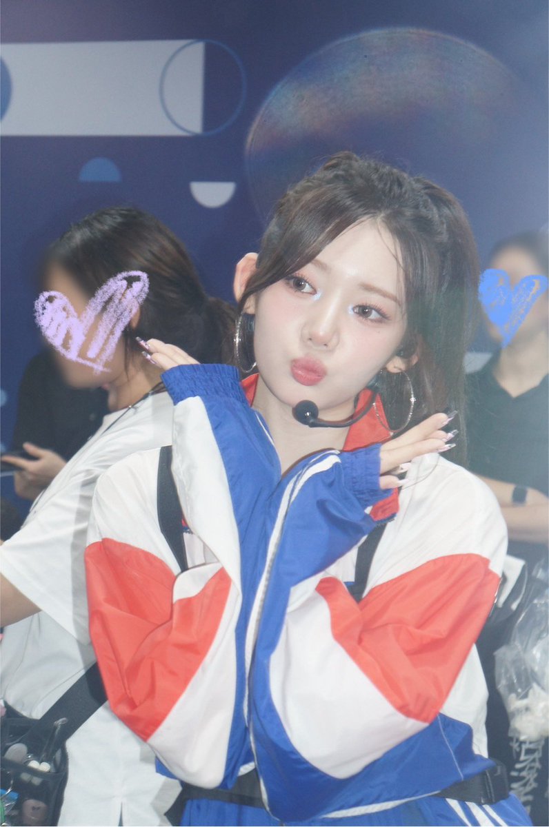 mini12367455's tweet photo. 다인아!! 생일축하해!! 정말 나는 다인이를 만나고 내 삶이 달라진거를 느껴 정말 다인이는 소중하고 빛나는 사람이야 그러니까 앞으로도 몬스티즈들 앞에서 빛나는 사람이 되어줘 사랑해 🫶🏻 생일축하해 
#BABYMONSTER #RORA #아름다운_다인이_빛나는_날이야 https://t.co/BNwwjyn9PZ
