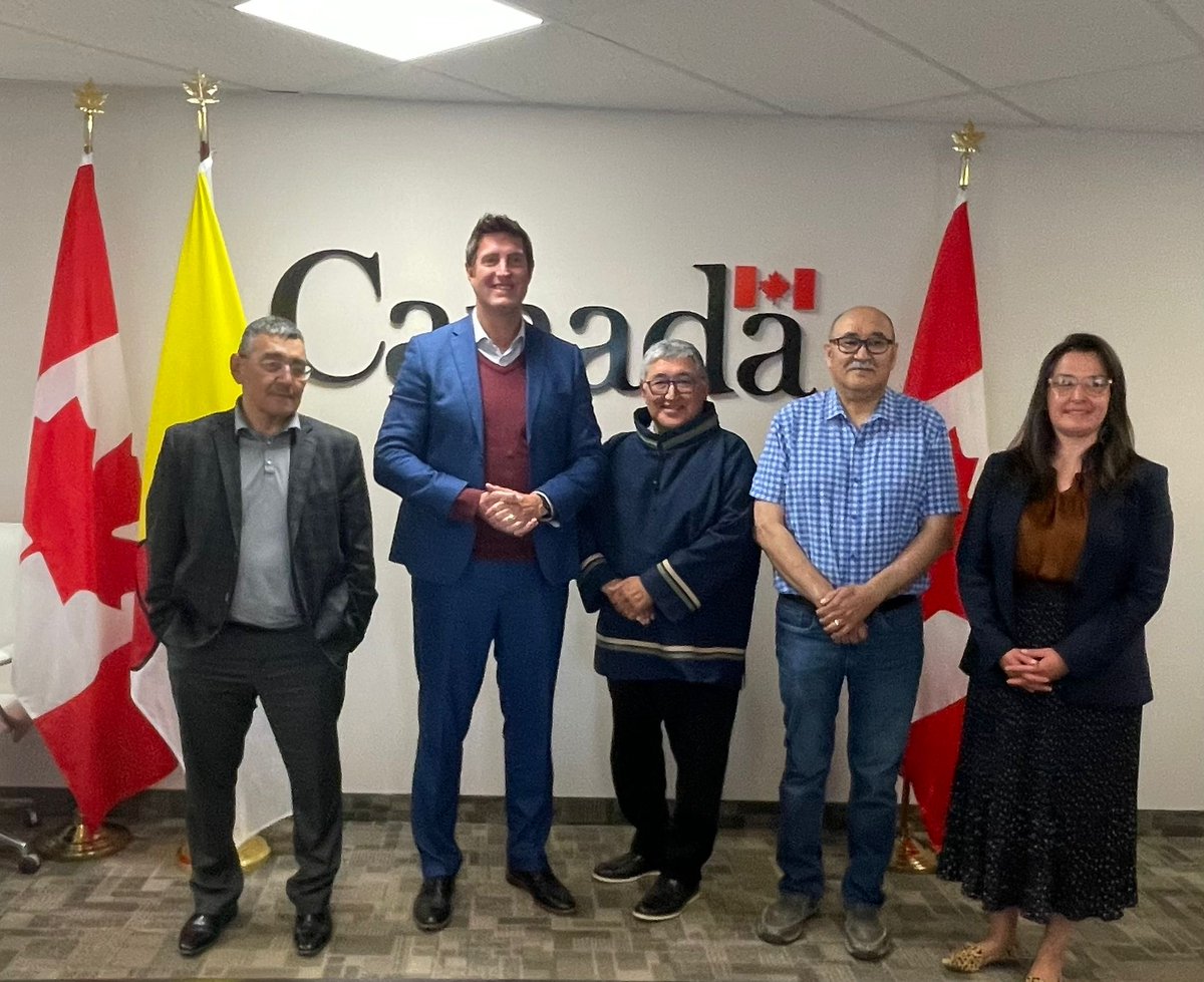 In my role as Parliamentary Secretary to the Minister of Finance, my next stop for pre-budget consultations was the stunning Territory of Nunavut!

Our first engagement was a roundtable with Inuit leadership — including Nunavut Tunngavik Incorporated, Qikiqtani Inuit Association,