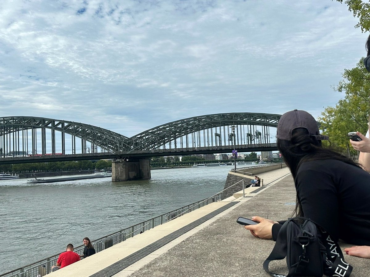 (ಠ_ಠ) tweet media