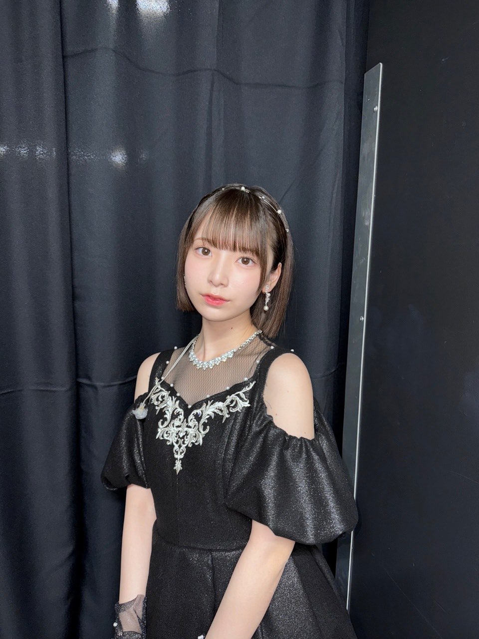 渡辺莉奈　秘蔵生写真　直筆サイン入り　8th　月と星が踊るmidnight Amazon.co.jp: 日向坂46 渡辺莉奈 8th 封入生写真 4種4枚セット