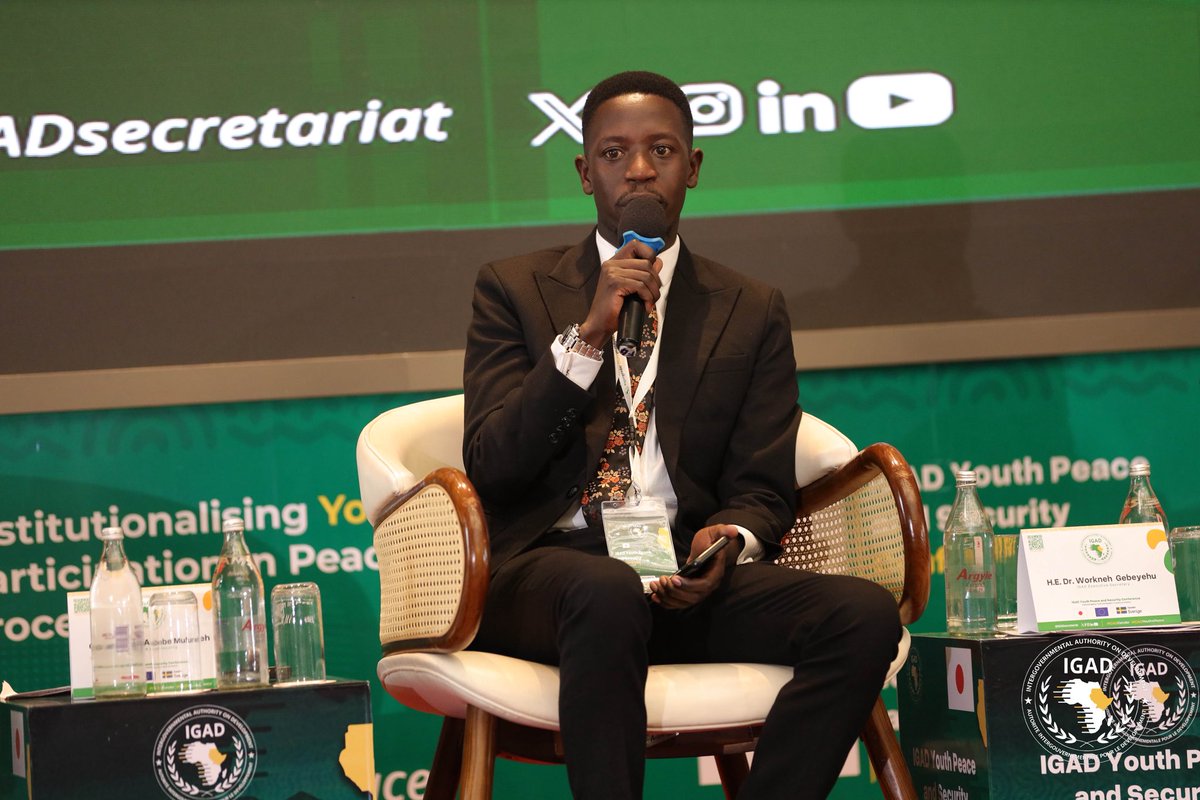 IGADgender's tweet photo. Panel 4: Advancing Youth, Peace & Security in the IGAD Region

Moderated by @Davidmomanyi at #IGADYouth4Peace, panelists highlighted how youth are shaping peace across the region:

🇰🇪 Dennis Sangale : Mobilized resources & youth voices nationwide to co-create Kenya’s National YPS Agenda.

🇩🇯 Chakira Abdourazak: Youth programs in Djibouti equip young people with dialogue & conflict resolution skills for a stable future.

🇺🇬 Nyaika Jonathan: Curb youth manipulation with protective policies & economic empowerment.

🇪🇹 Mesfin Dessie: With 70% of Ethiopians under 35, intergenerational dialogue can spark lasting change.

🇸🇸 Symprose Nyasike: Grassroots women in South Sudan bridge ethnic divides, promoting cohesion despite tribal clashes.