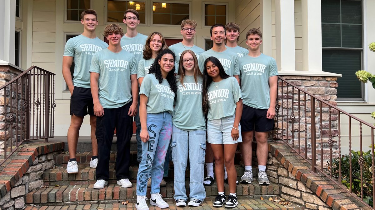 unionchristian's tweet photo. When it is your Last First Day, what do you do?
You have breakfast together as a class. What an amazing way for the these Union Christian Seniors to start the year.  "I can do all things through him who strengthens me." Philippians 4:13 #UnionNation #50YearsofChristianEducation https://t.co/dliJFafFSc