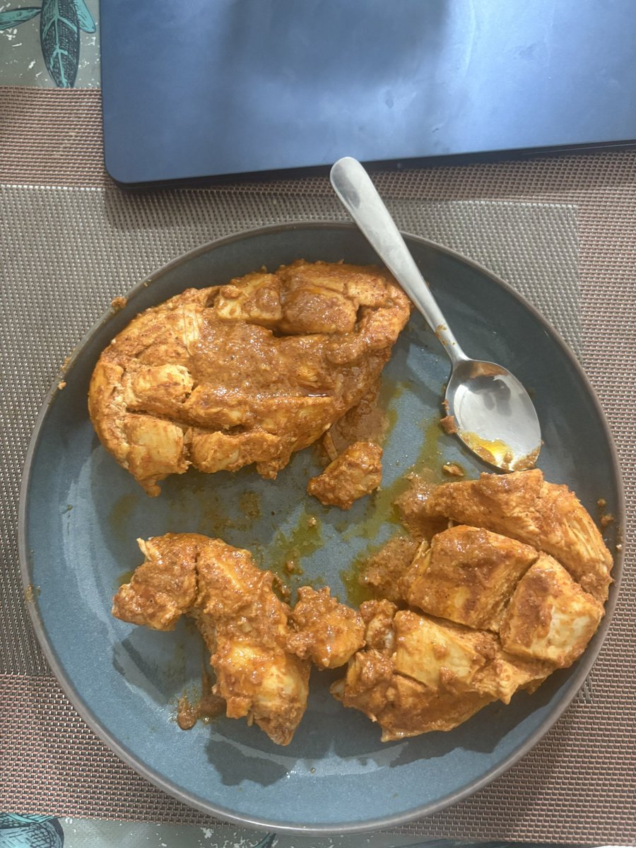 Khushaal_1014's tweet photo. Such a suCceESs
#murga #maaro #bindass
#1timeWonderChef https://t.co/QI6uHXOrrk