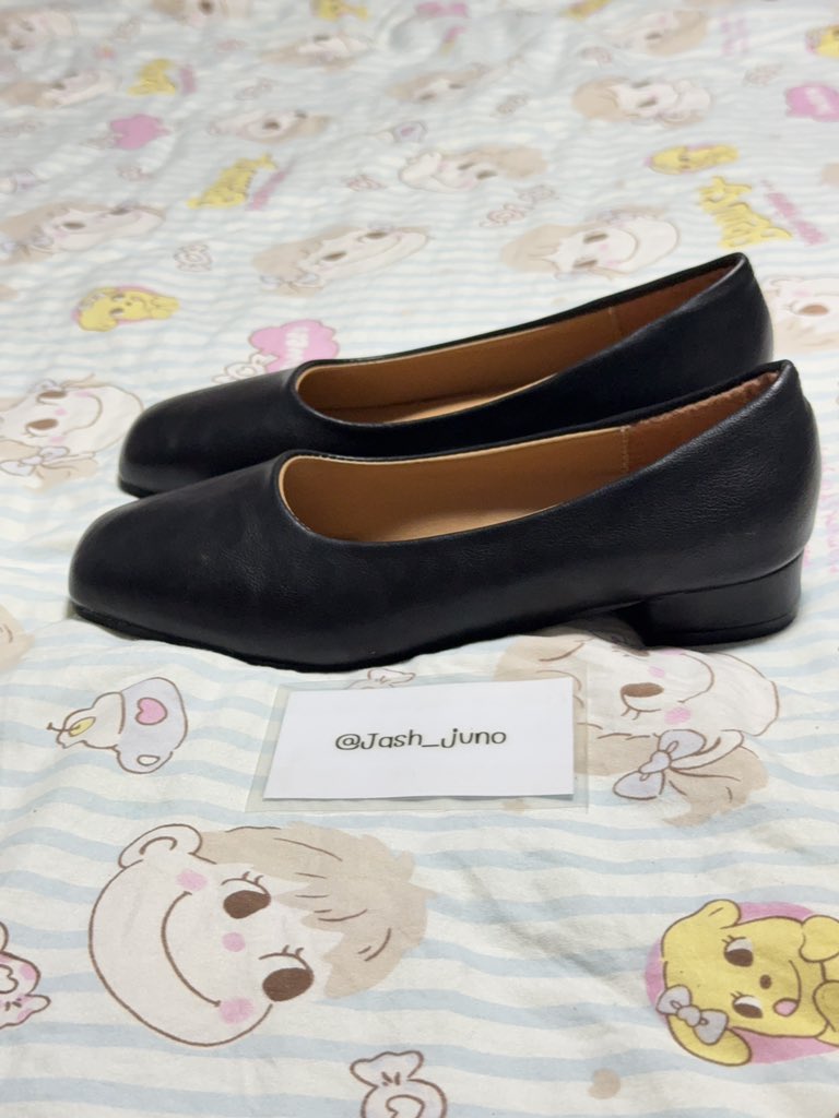 Jash_juno's tweet photo. ส่งต่อคัชชู size 36 ค่ะ ส้นเตี้ย พื้นนุ่ม
🐝200 รส 
ยังไม่ได้ใส่ 
มีกล่องรองเท้าอยู่ค่ะ 
#ส่งต่อรองเท้า #ส่งต่อคัชชู #ส่งต่อรองเท้าคัชชู #ส่งต่อรองเท้ามือ2 https://t.co/wqxzNmLTKs