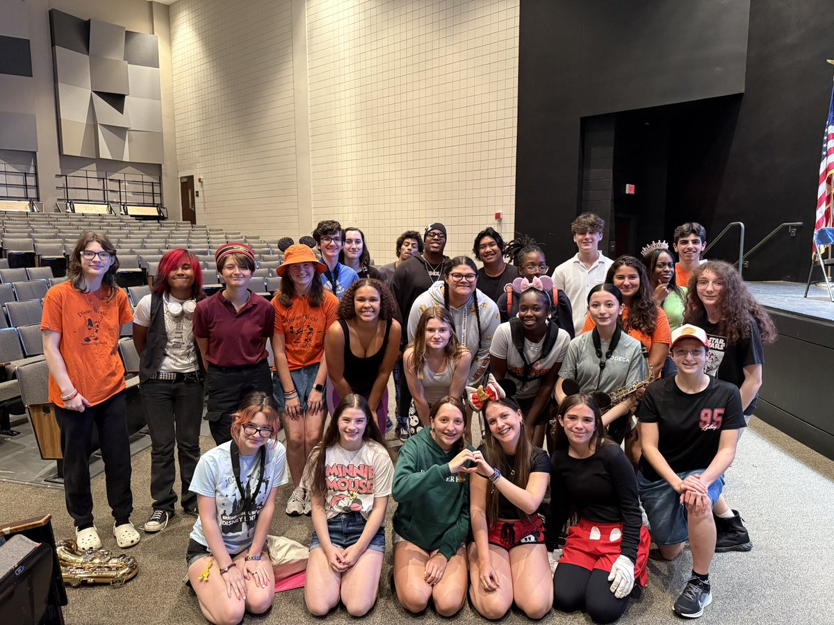 These awesome THS band members are giving up their week to work with the middle school band kids. I love the leadership with this group!!!