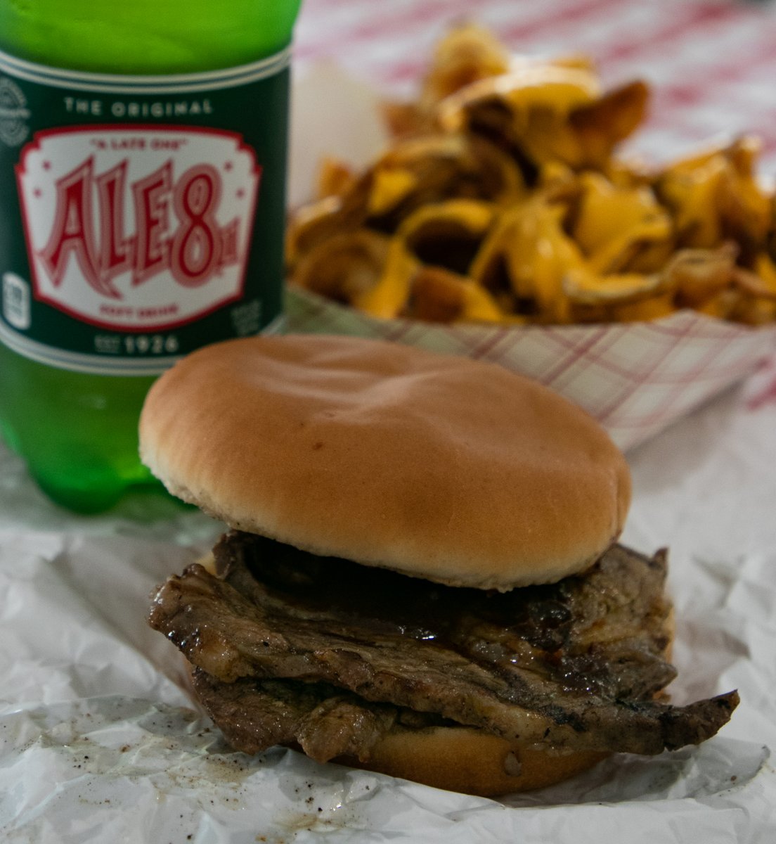 Tourism, Arts, & Heritage Cabinet (@kytahc) on Twitter photo What’s one of the best parts about the <a href="/kystatefair/">Kentucky State Fair</a>? The food! 🍔🥧🍦From ribeye sandwiches to deep fried oreos to funnel cakes, there are so many delicious options. What’s your favorite Fair food? Tag us in your photos or repost with your reply!
#NewKYHome #KYStateFair What’s one of the best parts about the <a href="/kystatefair/">Kentucky State Fair</a>? The food! 🍔🥧🍦From ribeye sandwiches to deep fried oreos to funnel cakes, there are so many delicious options. What’s your favorite Fair food? Tag us in your photos or repost with your reply!
#NewKYHome #KYStateFair