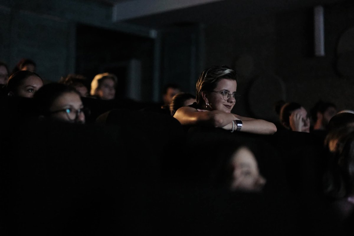 PCRCBiH's tweet photo. Art is a powerful tool for learning โ it reaches places where words often cannot. The films we watched as part of the Youth Academy #StateOfPeace opened up important topics, questions, and emotions. ๐ฅ
We watched the documentaries Uspomene 677, Kapija โ95, Ordinary Heroes, and Colorless โ each with its own story and approach, but all sharing the universal message that empathy, moral courage, and tolerance are the key virtues of healthy democratic societies. ๐๏ธ
#stateofpeace is a program of @eubih, in cooperation with The Post-Conflict Research Center (PCRC).