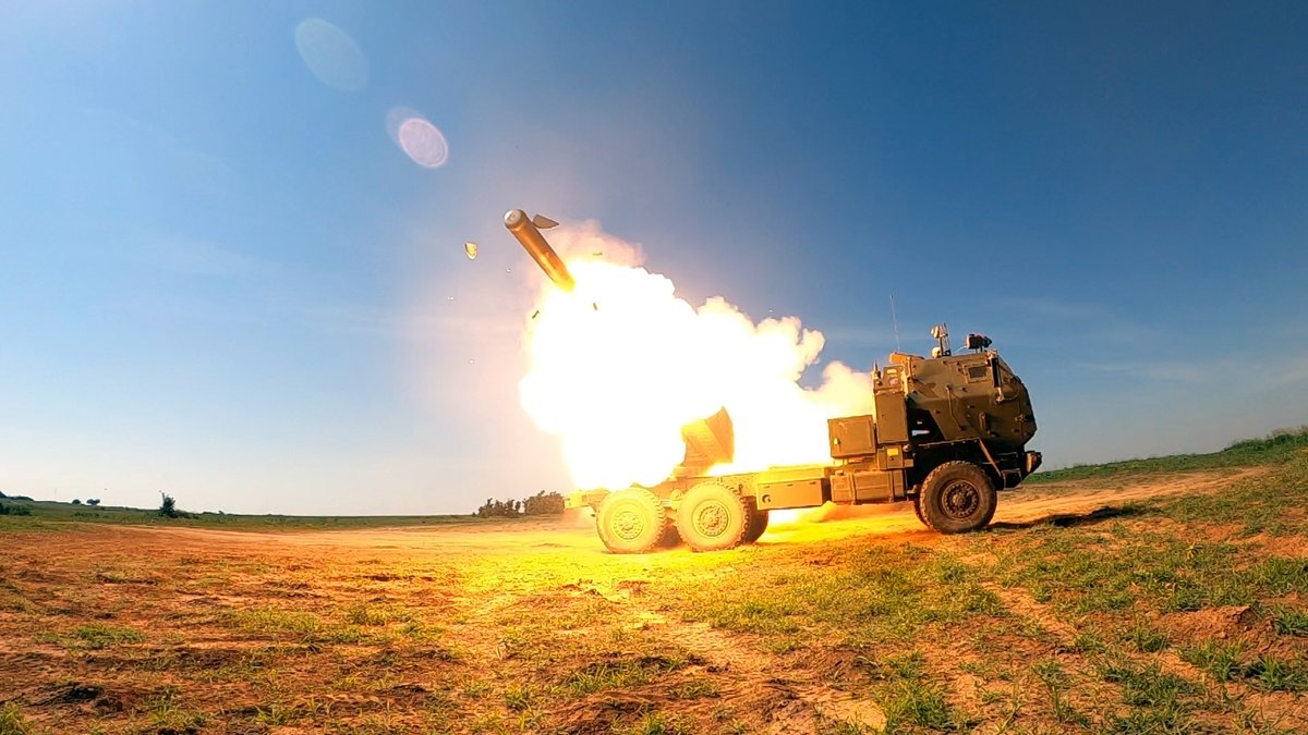 Army Developing New Iterations of Autonomous Missile Launcher  
A major milestone has been achieved for the Autonomous Multi-Domain Launcher as it moves toward augmenting — and possibly replacing — existing Army launchers.
army.mil/article/287739…