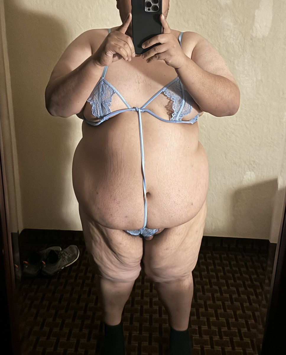jtx981's tweet photo. Have no problem dressing like a slut for men to use my pussy. https://t.co/XjpDjumYgK