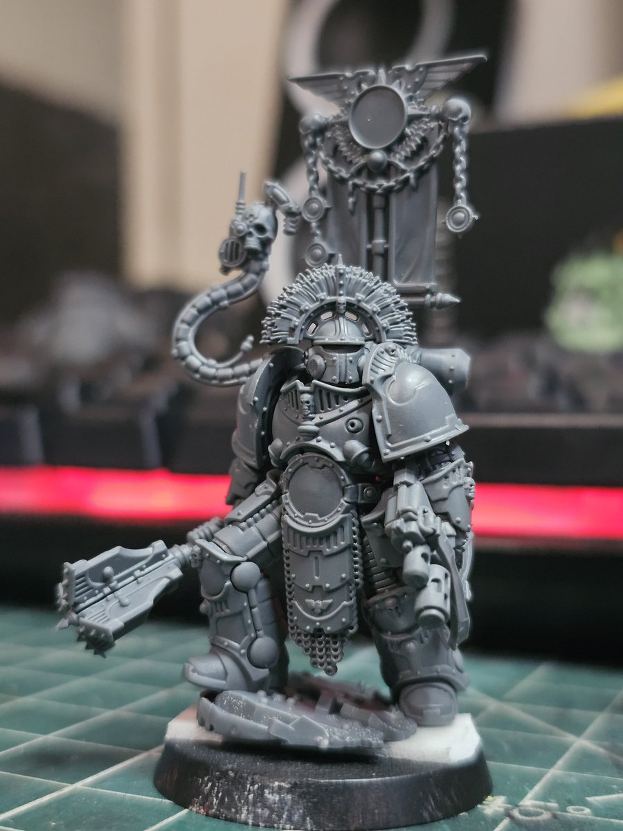 Alright, we are in official go mode for my new Space Marine Project. Gonna be making a special Homebrew chapter to be able to play in One Page Rules, 30k or 40k. Also, this has been something I've been wanting to do for 5 years now and finally feel like I have the confidence to