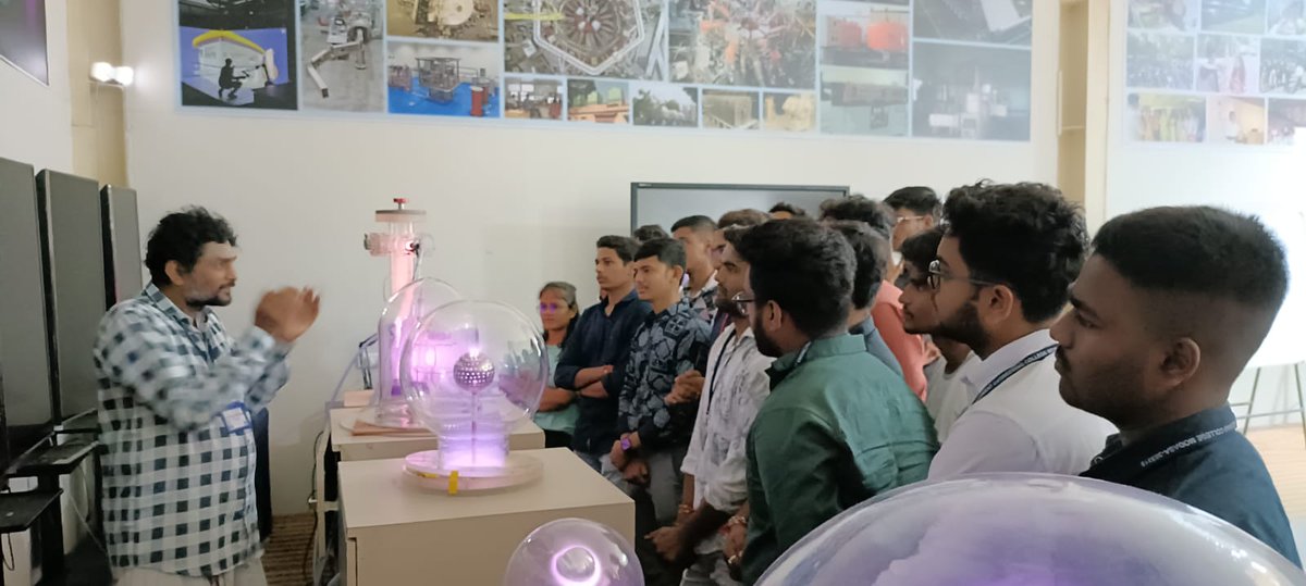 gecm_official's tweet photo. Industry visit of Institute of Plasma Research, Ahmedabad. Students of Computer Engineering & Information Technology joined this visit and understood operations of IPR.
#gecm https://t.co/WP7KcmxPCJ