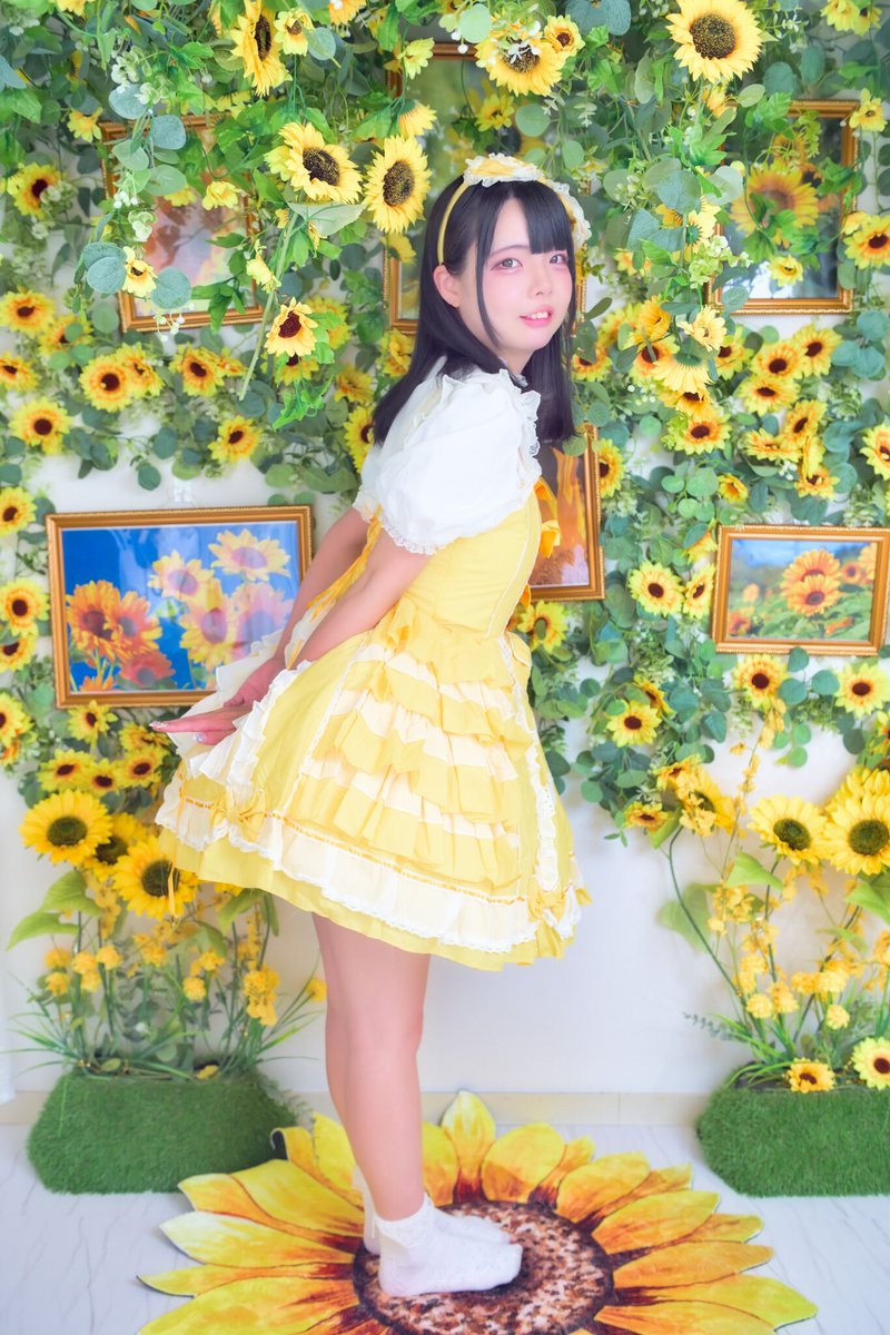 _A_V_0_Z_'s tweet photo. #今日のりさち
Model #指田りさ #りさち
#ひまわりイエロー
2025.8.13 #Mspace
#ひまわり #ヒマワリ #向日葵
#ロリータ #ロリータレンタル
#ポートレート #ポートレイト #ポトレ #ガールズフォト
#ひまわりポトレ #向日葵ポトレ
#ロリータ撮影 https://t.co/os5KneV84F