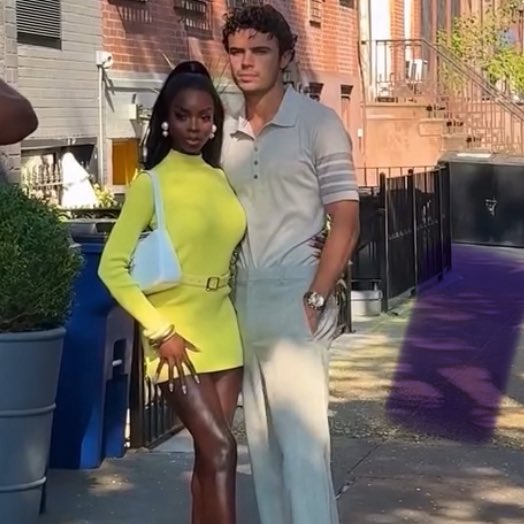 brookelivs's tweet image. ITS GIVING RICH COUPLE