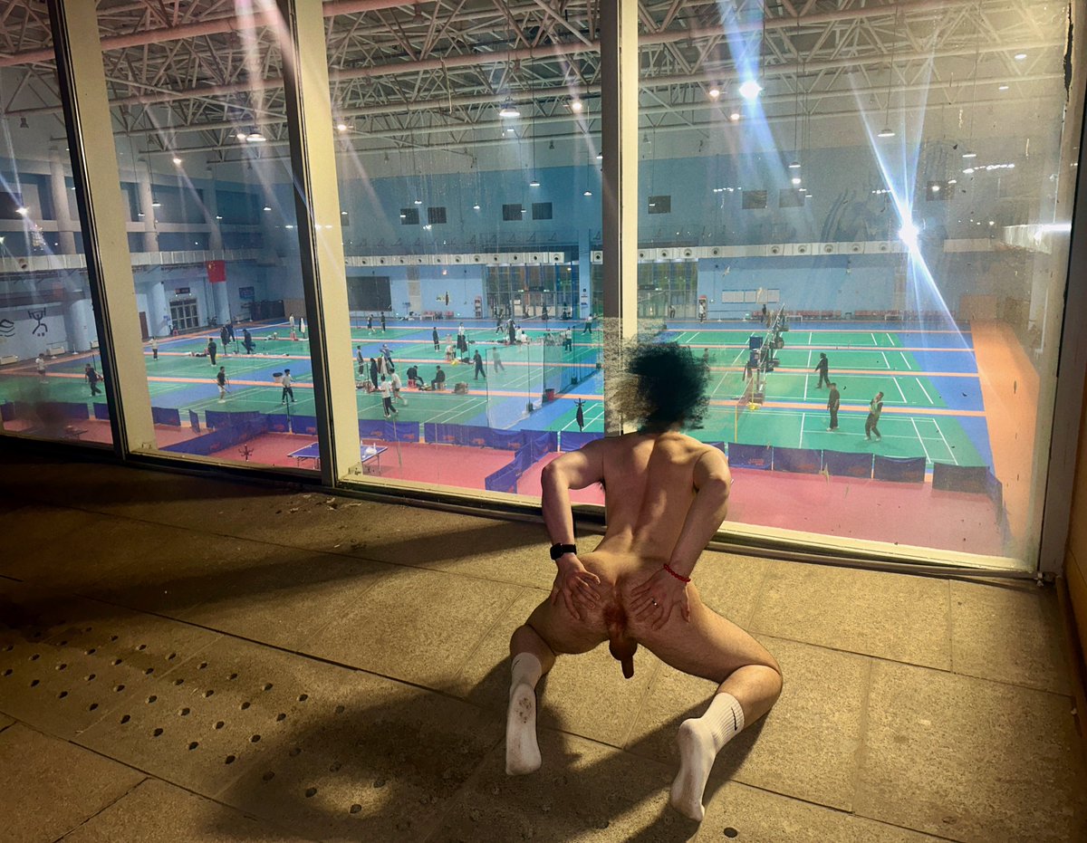 Ming001019's tweet photo. 上下画面都很和谐😏
#白袜体育生 #白皮 #薄肌 #骚狗M https://t.co/7GiQsvX0Ju