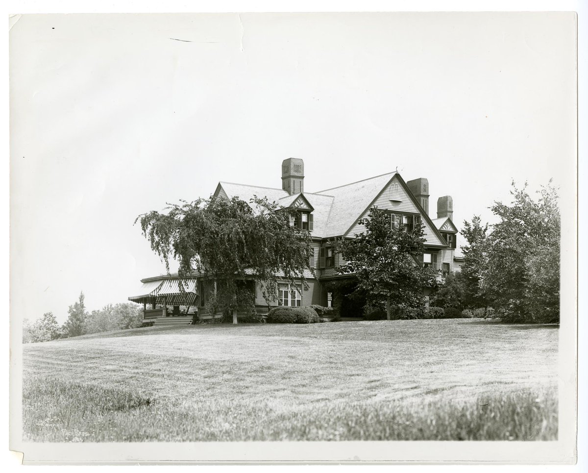 When taking a tour of Theodore Roosevelt’s home, we want you to feel like you are stepping back in time. With that said, the inside of the house is not air conditioned and can be very warm. We would like to remind tour goers to dress accordingly and hydrate!