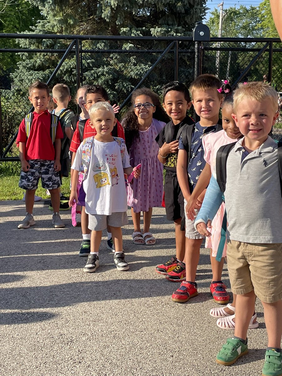 Lauren McArdle tweet media