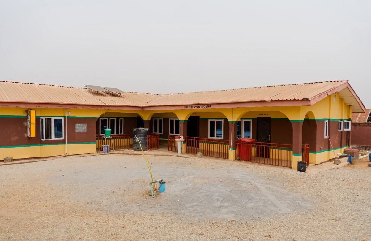 JamiluUmarYola1's tweet image. Catch a glimpse of facilities that have been revitalised by NPHCDA and its partners under the ongoing PHC Revitalization initiative.

Our goal is to revitalise 17,000 primary healthcare facilities across the country by 2027

#NPHCDA #PHCRevitalization #BasicHealthcareForAll