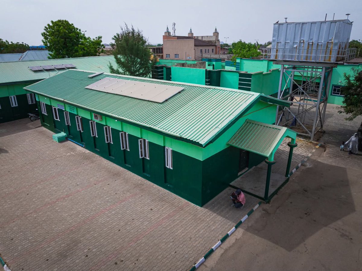 JamiluUmarYola1's tweet image. Catch a glimpse of facilities that have been revitalised by NPHCDA and its partners under the ongoing PHC Revitalization initiative.

Our goal is to revitalise 17,000 primary healthcare facilities across the country by 2027

#NPHCDA #PHCRevitalization #BasicHealthcareForAll