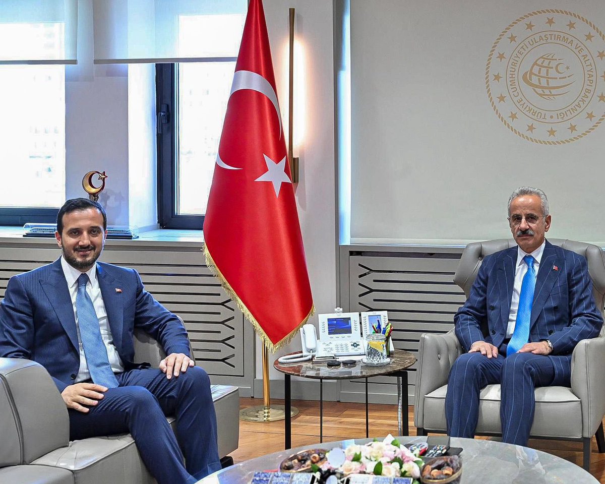 Abdullah Özdemir (@abdullahozdemir) on Twitter photo Ulaştırma ve Altyapı Bakanımız Sn. <a href="/a_uraloglu/">Abdulkadir URALOĞLU</a>’nu ziyaret ettik, İstanbul’umuzdaki yatırımları konuştuk. İlgilerinden ötürü Sn. Bakanımıza teşekkür ediyorum. Ulaştırma ve Altyapı Bakanımız Sn. <a href="/a_uraloglu/">Abdulkadir URALOĞLU</a>’nu ziyaret ettik, İstanbul’umuzdaki yatırımları konuştuk. İlgilerinden ötürü Sn. Bakanımıza teşekkür ediyorum.