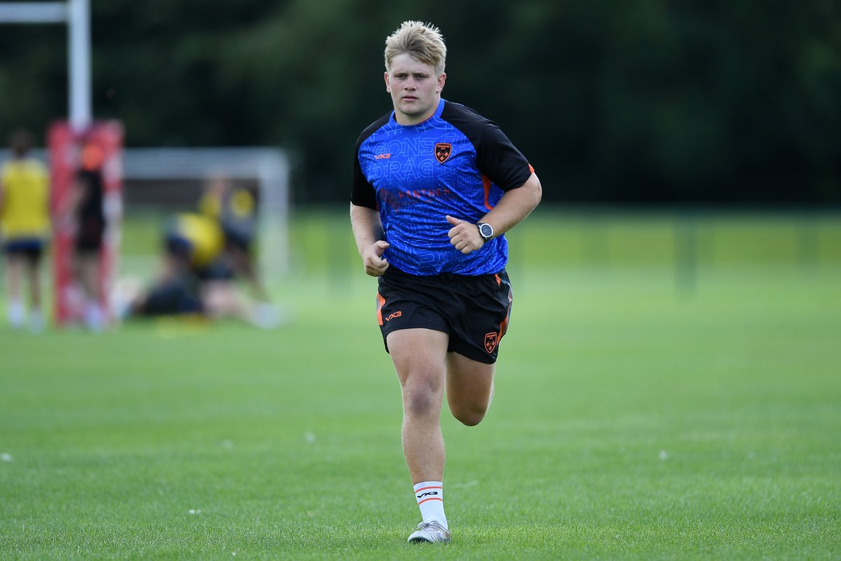 🎂𝗕𝗜𝗥𝗧𝗛𝗗𝗔𝗬 | Penblwydd hapus to hooker Sam Scarfe who is celebrating his birthday today! 🎉  

Have a great day Scarfy!🥳  

#WeAreGwentRugby