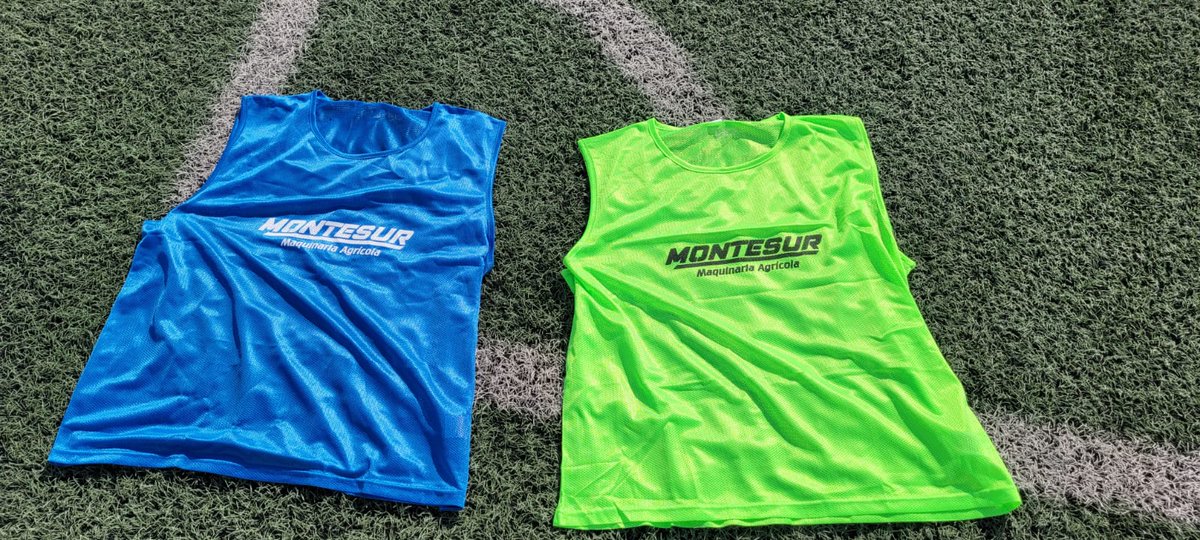 ¡Estrenamos petos esta temporada!
Gracias a Montesur Maquinaria Agrícola por su apoyo y colaboración con el C.D. Montemayor Atlético.
Y un agradecimiento especial a #Juanfran, por esta y tantas otras aportaciones que realiza durante toda la temporada.