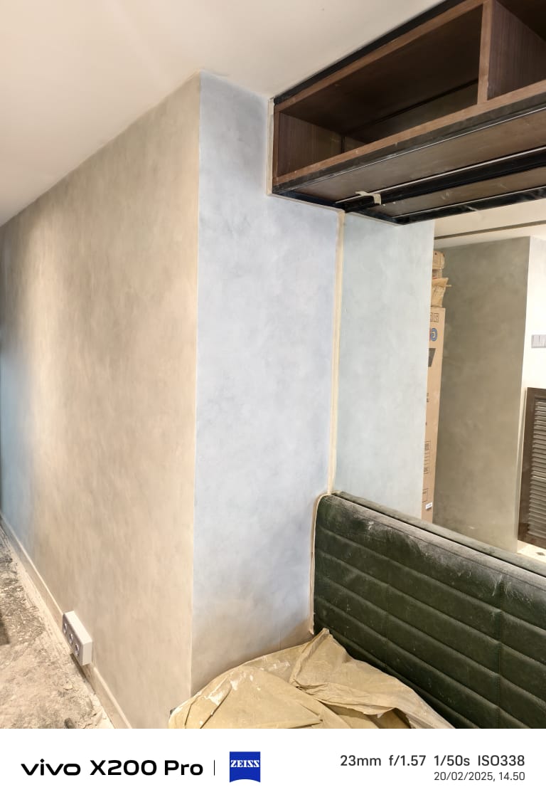 Butuh jasa/bahan cat dekoratif (Stucco &amp; Tekstur) ala-ala bangunan mangkrak/Unfinished? Eropa klasik? Motif keren? Tekstur bermotif? 

Ketuk DM aja brouu 😎😌😏
Hasil terpercaya dan memuaskan (liat emot di atas sangat meyakinkan) 

Ini real pic ya dari hasil pengerjaan. 
👇