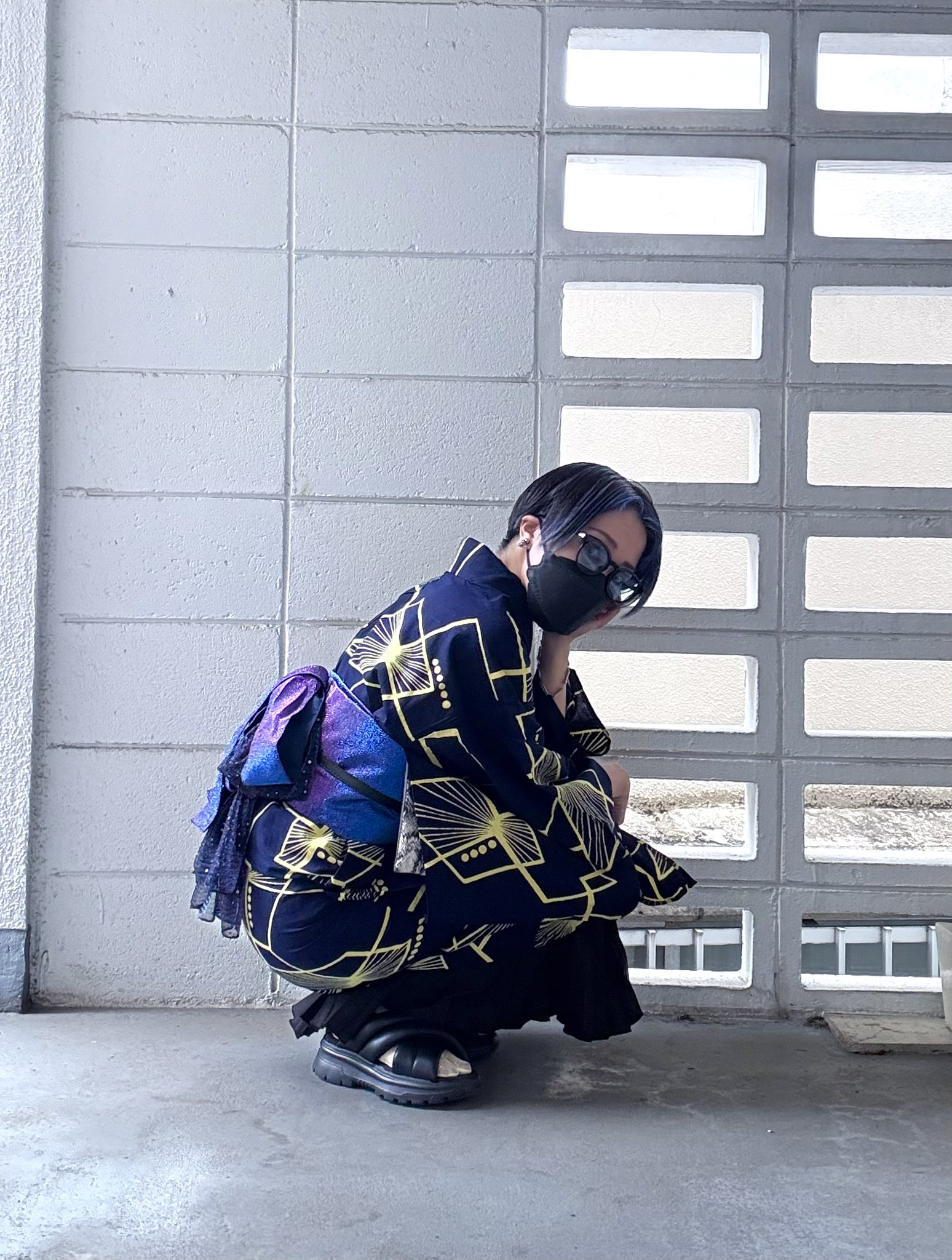 ジョジョとして着物リメイク　ゆったりサイズ　絣&風呂敷 美しい佇まい 誰が袖 – Tagasode || THE COVER NIPPON