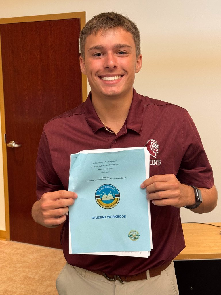 LyonsSchools's tweet photo. This week, Brady Bastian, our Student Rep on the Board of Education, attended the Regional Student Board of Education Training at BOCES and shared student insights at the BOE meeting, helping ensure the student voice is heard at the decision-making table.#LYPride #LeadLikeALion https://t.co/oUAmrJx1OQ